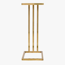 Load image into Gallery viewer, end table