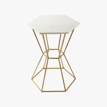 Load image into Gallery viewer, end table
