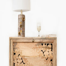 Load image into Gallery viewer, table lamp

